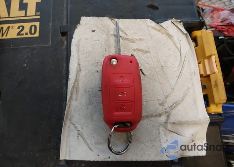 2013 Volkswagen Jetta Hybrid Sel z USA, uszkodzony, nr VIN 3VW637AJ9DM318359